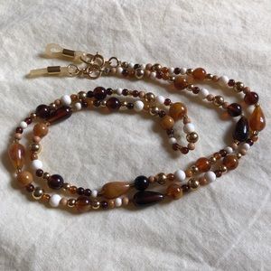 Beaded glasses chain